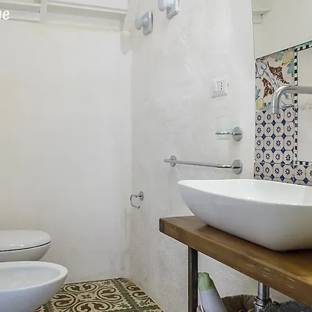 Torre Dell'altomare Con Piscina, Blocco N2 - Apulia *